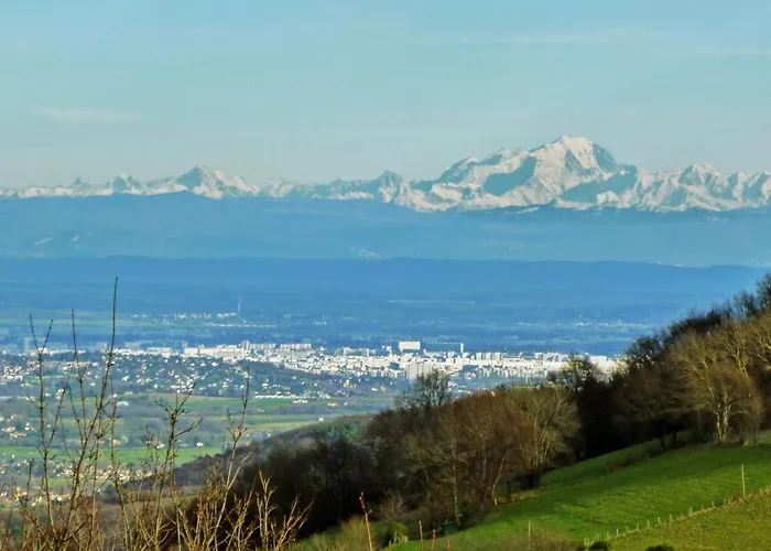 Gites Des Esselards