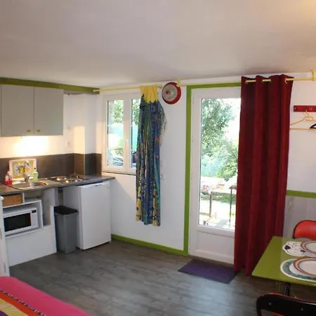 Gites Des Esselards Yzeron Extérieur photo